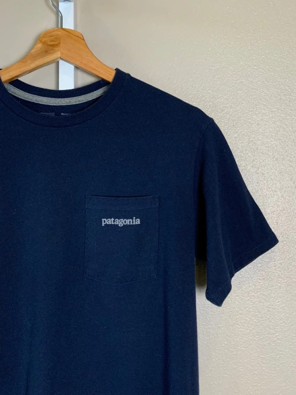 Patagonia Line Logo Ridge Pocket Responsibili Tee Short Sleeve T-Shirt